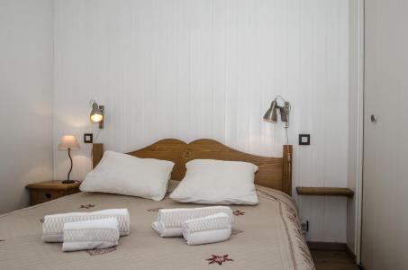 Urlaub in den Bergen 3-Zimmer-Appartment für 4 Personen - Maison de Pays Trevougni - Chamonix - Schlafzimmer