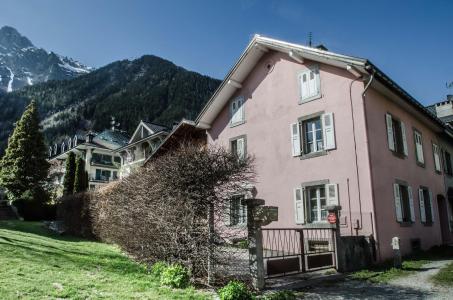 Vacances en montagne Maison de Pays Trevougni - Chamonix