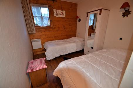 Urlaub in den Bergen 3 Zimmer Maisonettewohnung für 4 Personen - Maison de Village la Grange - Saint Martin de Belleville - Schlafzimmer
