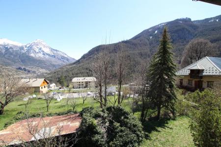 Location Pelvoux : Maison en Pierre été