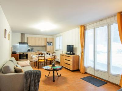 Holiday in mountain resort 2 room apartment 4 people (1) - Maison Maffioli - Chamonix - Accommodation