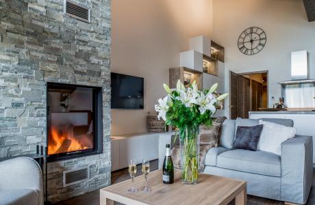 Holiday in mountain resort 4 room apartment 8 people (D10) - Mammoth Lodge - Courchevel - Living room