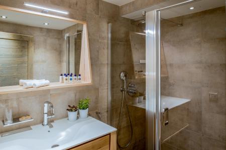 Vacanze in montagna Appartamento 5 stanze con cabina per 8-10 persone (D02) - Mammoth Lodge - Courchevel - Bagno con doccia