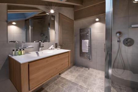 Vacanze in montagna Appartamento su 3 piani 8 stanze per 14-16 persone (D15) - Mammoth Lodge - Courchevel - Bagno con doccia