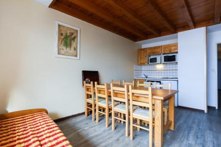 Holiday in mountain resort 2 room duplex apartment sleeping corner 8 people (509) - Meijotel - Les 2 Alpes - Living room