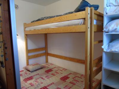 Vacaciones en montaña Apartamento cabina para 4 personas (332) - Melezets 2 - Valfréjus - Camas literas