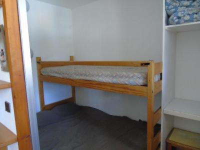 Vacaciones en montaña Estudio para 4 personas (M2-220) - Melezets 2 - Valfréjus - Espacio de noche