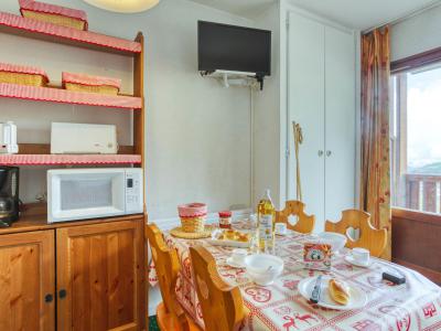 Holiday in mountain resort 1 room apartment 3 people (5) - Nécou - Les Menuires - Accommodation