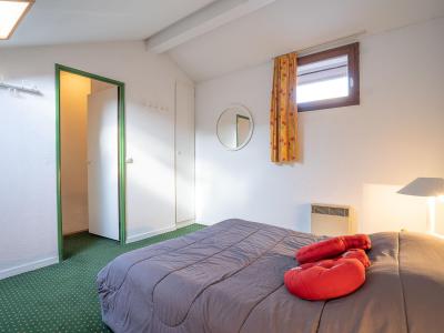Holiday in mountain resort 2 room apartment 6 people (1) - Nécou - Les Menuires - Accommodation