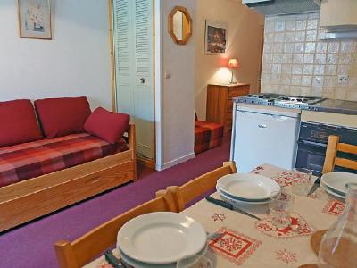 Holiday in mountain resort 1 room apartment 4 people (1) - Plein Soleil - Tignes - Living room