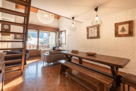 Vakantie in de bergen Appartement 4 kamers mezzanine 8 personen (AIGLBS) - Résidence Aigles I - La Clusaz - Woonkamer