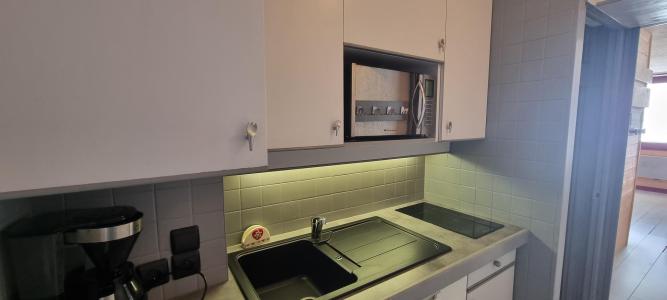 Holiday in mountain resort Studio 4 people (A2F19) - Résidence Aime 2000 - Flèche - La Plagne - Kitchen