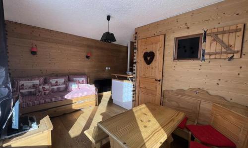 Rent in ski resort 2 room apartment 4 people (24m²) - Résidence Alberges - Les 2 Alpes - Living room