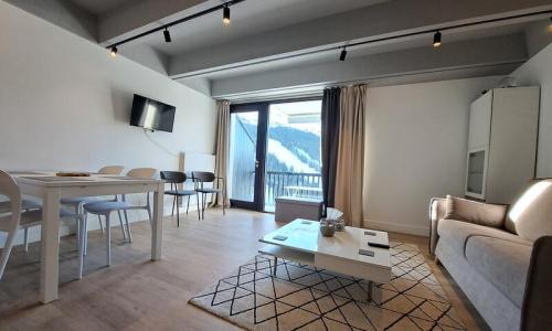 Skiverleih 2-Zimmer-Appartment für 6 Personen (Sélection 43m²-8) - Résidence Aldébaran - Maeva Home - Flaine - Draußen im Sommer