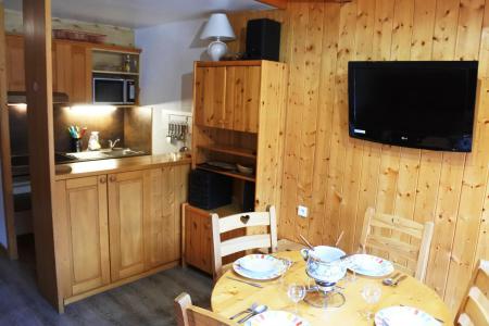 Holiday in mountain resort 3 room apartment 4 people (1) - Résidence Alp'Airelles - Morzine - Kitchenette