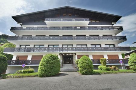 Holiday in mountain resort 2 room apartment 6 people (2160) - Résidence Alpenrose - Les Gets