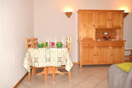 Vacaciones en montaña Apartamento cabina 2 piezas para 6 personas (012) - Résidence Alpina - Le Grand Bornand - Estancia