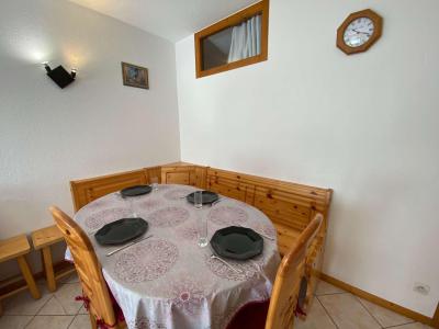 Vacaciones en montaña Apartamento cabina para 6 personas (014) - Résidence Alpina - Le Grand Bornand - Estancia