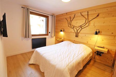 Holiday in mountain resort 3 room apartment 6 people - Résidence Ambre Blanche - Les Gets - Bedroom