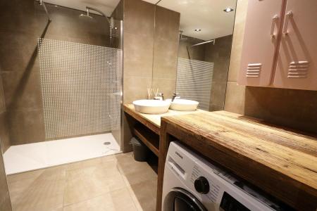 Vacances en montagne Appartement 3 pièces 6 personnes - Résidence Ambre Blanche - Les Gets - Salle de douche