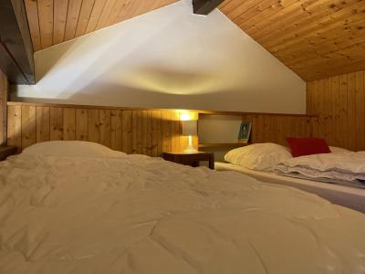 Holiday in mountain resort Studio mezzanine 4 people (6) - Résidence Ambre Chery - Les Gets - Accommodation
