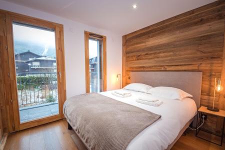 Holiday in mountain resort 2 room apartment 2 people (ALLEGRIA) - Résidence Androsace du Lyret - Chamonix - Bedroom