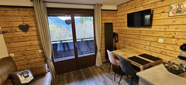 Holiday in mountain resort Studio sleeping corner 4 people - Résidence Anna Maria - Châtel - Living room
