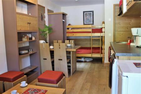 Vacaciones en montaña Apartamento cabina 2 piezas para 5 personas (404) - Résidence Antarès - Risoul - Estancia