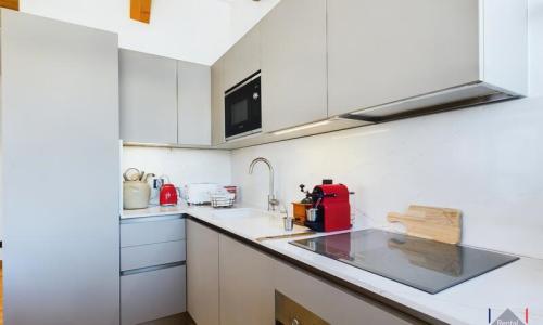 Location au ski Appartement 4 pièces 6 personnes (59m²) - Résidence Ariondaz Anemone - Courchevel - Extérieur été