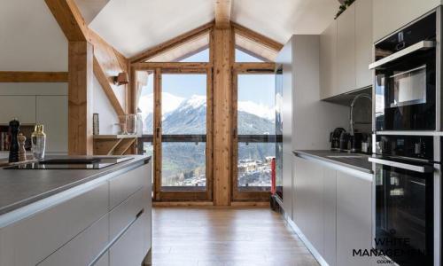 Ski verhuur Appartement 6 kamers 13 personen (209m²-11) - Résidence Ariondaz Bleuet - Courchevel - Buiten zomer