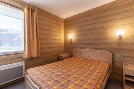 Holiday in mountain resort 2 room apartment cabin 7 people (022) - Résidence Arpasson - Méribel-Mottaret - Double bed