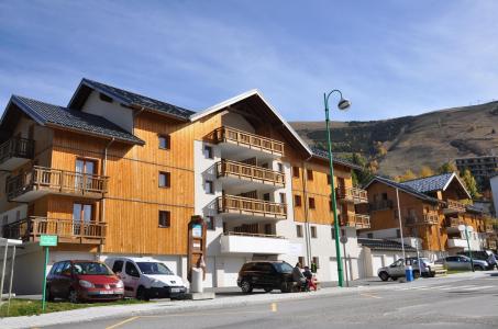 Ski verhuur Résidence Au Coeur des Ours - Les 2 Alpes - Buiten zomer