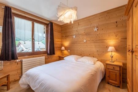 Holiday in mountain resort 3 room apartment 6 people - Résidence Aulnaie - Les Gets - Bedroom