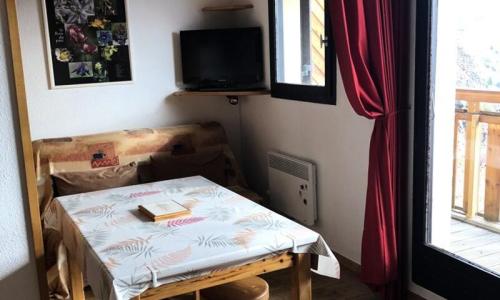 Rent in ski resort 2 room apartment 4 people (24m²-2) - Résidence Balcons D'huez - Alpe d'Huez - Living room