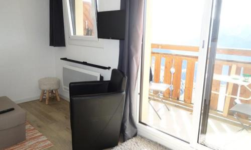 Rent in ski resort 2 room apartment 4 people (23m²-2) - Résidence Balcons D'huez - Alpe d'Huez - Living room