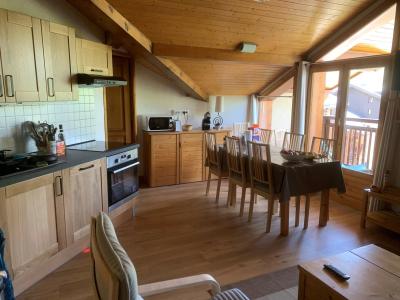 Vakantie in de bergen Appartement 4 kamers 6 personen (B9) - Résidence Balcons de Tougnette - Saint Martin de Belleville - Woonkamer