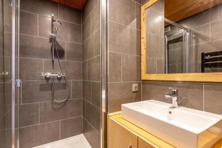 Vacanze in montagna Studio con alcova per 6 persone (BALM06) - Résidence Balme I - La Clusaz - Bagno con doccia