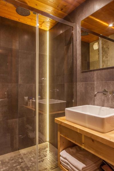 Vacanze in montagna Studio con alcova per 4 persone (001) - Résidence Beauregard - Le Grand Bornand - Bagno con doccia