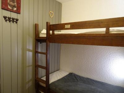 Holiday in mountain resort Studio sleeping corner 4 people (717) - Résidence Belles Challes - Les Arcs - Bedroom