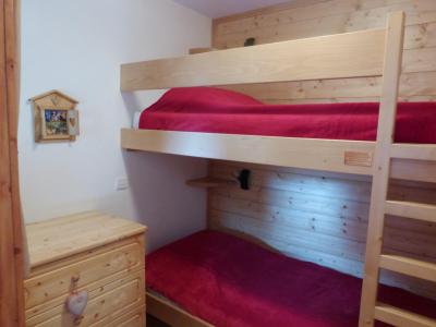 Holiday in mountain resort 3 room apartment 4 people (1D R) - Résidence Bergerie des 3 Vallées D - Méribel - Bedroom