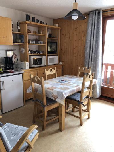 Vakantie in de bergen Studio cabine 4 personen (56) - Résidence Bételgeuse - Valloire - Woonkamer