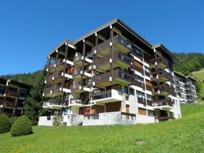 Vacances en montagne Résidence Bison - La Clusaz - Extérieur été