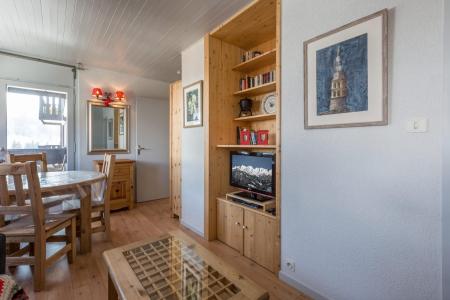 Vakantie in de bergen Appartement 3 kamers 4 personen (BISO23) - Résidence Bison - La Clusaz - Woonkamer