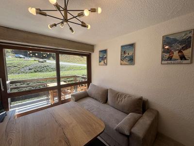 Holiday in mountain resort Studio cabin 4 people (039) - Résidence Bois Gentil B - Auris en Oisans - Living room