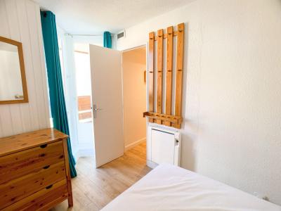 Holiday in mountain resort 2 room apartment sleeping corner 6 people (18) - Résidence Borsat - Tignes - Bedroom