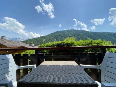 Vacances en montagne Studio 4 personnes (230) - Résidence Bourdaine - Le Grand Bornand - Balcon