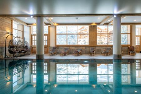Holiday in mountain resort Résidence Boutique Lodge des Neiges - Tignes - Swimming pool