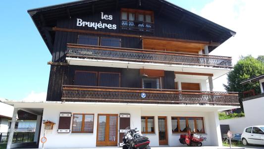 Location au ski Résidence Bruyères - Les Gets - Extérieur été