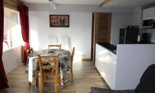 Ski verhuur Appartement 3 kamers 6 personen (57m²-1) - Résidence Cabris - Alpe d'Huez - Woonkamer