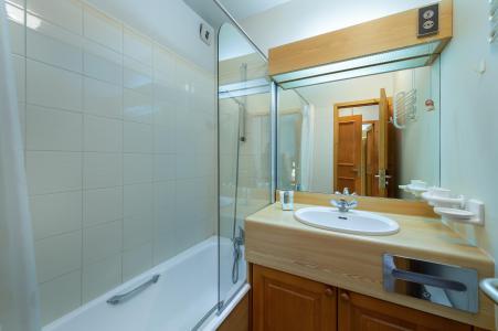 Vacances en montagne Appartement 3 pièces mezzanine 7 personnes (23) - Résidence Calabourdane - Val d'Isère - Salle de bains